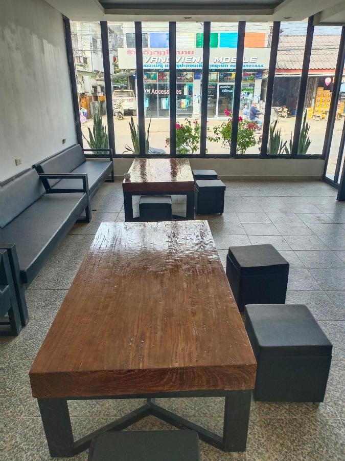 Vang Vieng Trendy Hotel Экстерьер фото